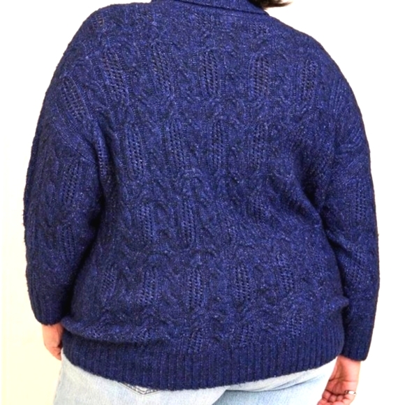 ❤NWT VINTAGE TORRID SWEATER - VEGAN CASHMERE TURTLE NECK - SUPER SOFT- PLUS SIZE - Picture 2 of 12